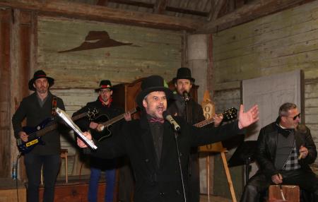 PUSTNA RAZSTAVA GALERIJA KRPAN 09 FOTO LJUBO VUKELIČ